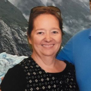 Meet your Posher, Cynthia